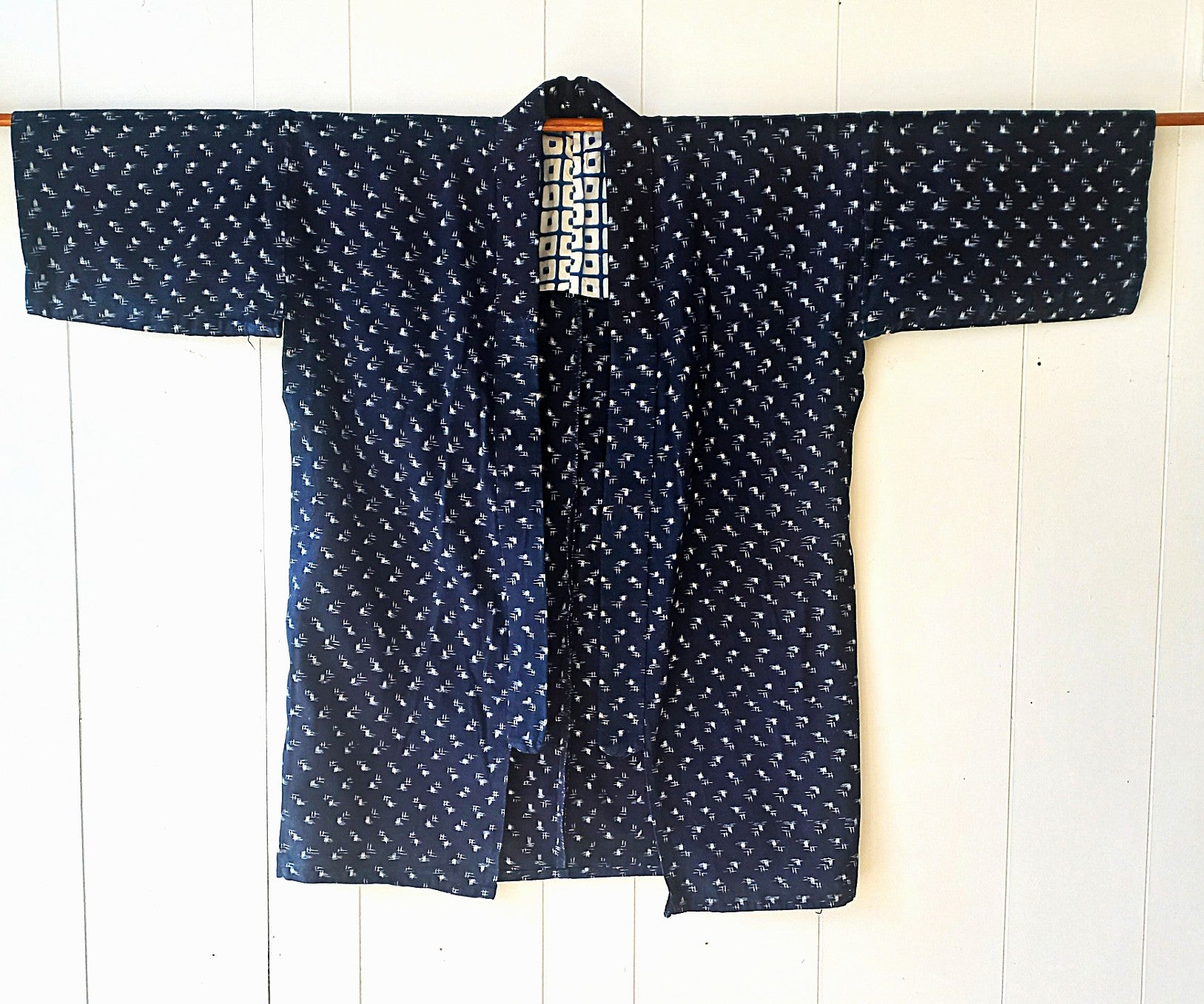 Woman's Kasuri Hanten